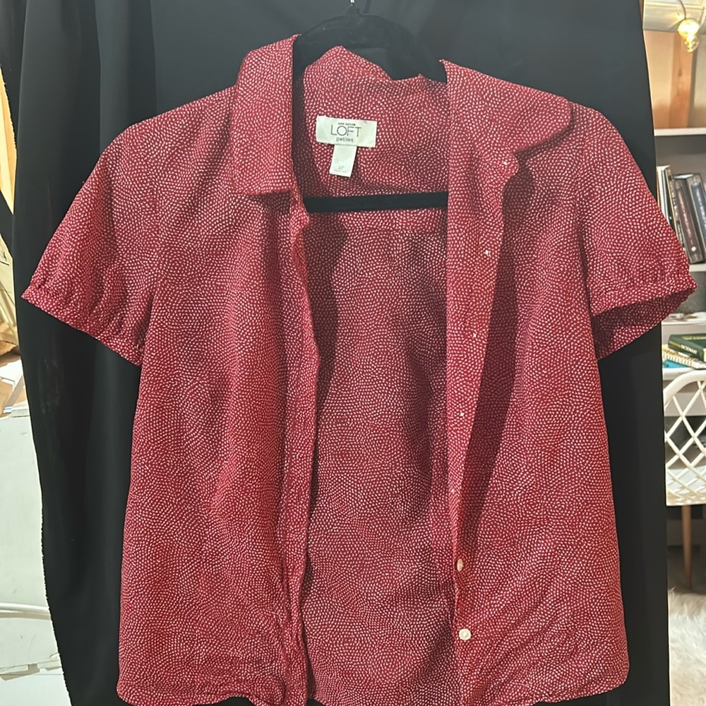 Red button down lift petite blouse
